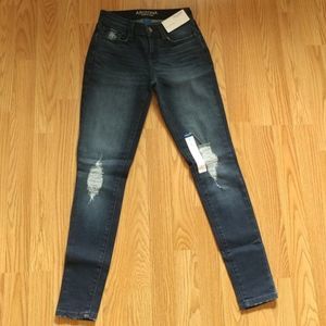 Arizona Jean Co Distressed Skinny Jeans NWT Size 0 Dark Wash